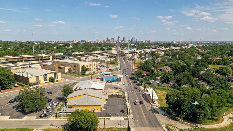 1222 Fredericksburg Rd, San Antonio, TX for sale - Building Photo - Image 3 of 18
