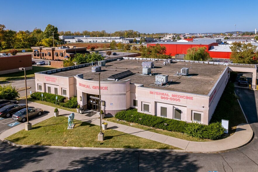 6500 Preston Hwy, Louisville, KY à louer - Photo principale - Image 1 de 57