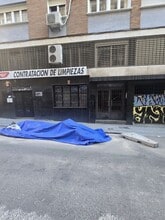 Retail in Madrid, Madrid for lease Interior Photo- Image 2 of 16