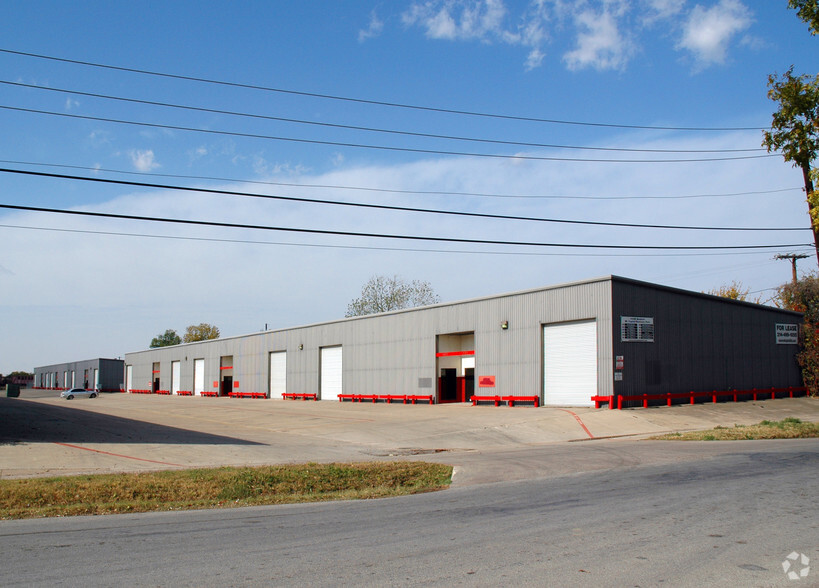 11455 Newkirk St, Dallas, TX for lease - Building Photo - Image 2 of 6