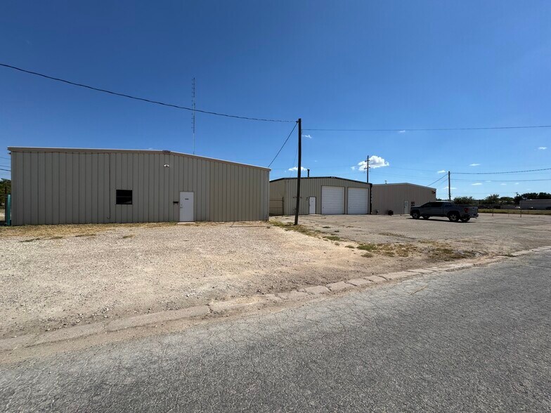 2301 Oak St, Abilene, TX à louer - Photo du bâtiment - Image 3 de 31