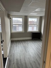 22 Division St, Buffalo, MN for lease Interior Photo- Image 1 of 8