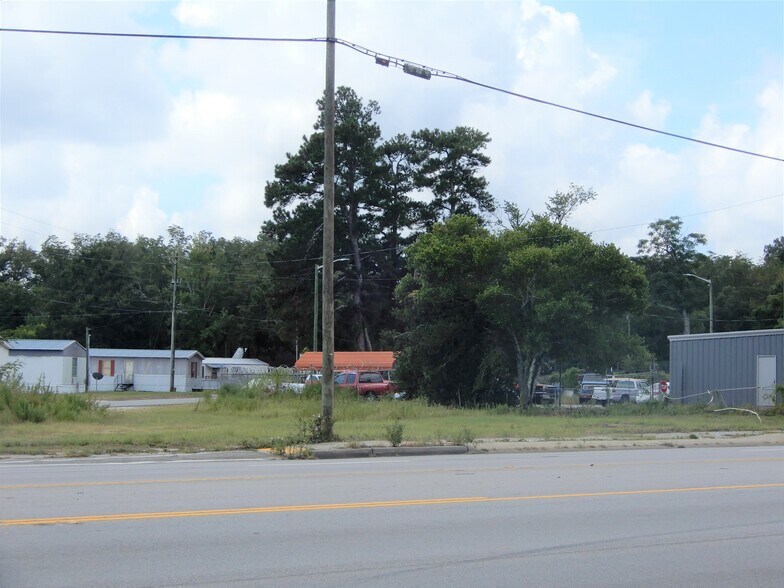 2205 Old Edisto Dr, Orangeburg, SC à vendre - Photo du bâtiment - Image 2 de 3