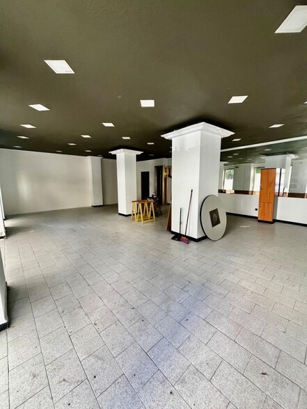 Retail in Córdoba, Córdoba for lease - Building Photo - Image 1 of 6