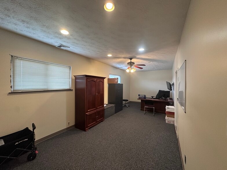 2315 Stanley Ave, Dayton, OH for sale - Building Photo - Image 3 of 18