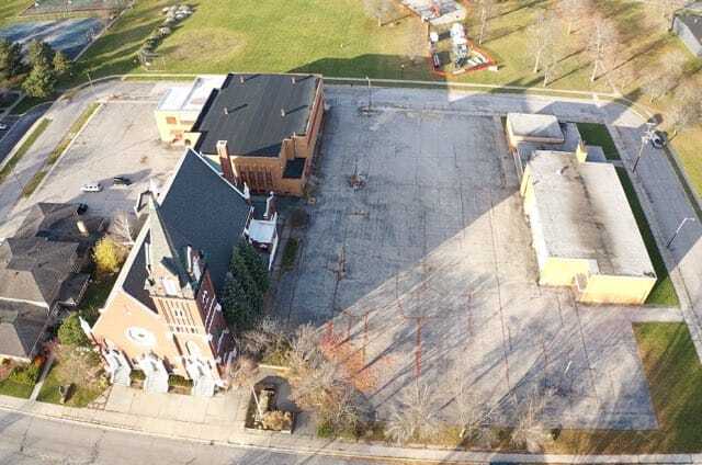 1011 3rd St, Bay City, MI à vendre - Photo du bâtiment - Image 1 de 1