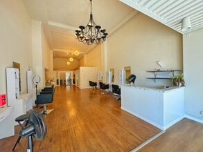 5225 Wilshire Blvd, Los Angeles, CA for lease Interior Photo- Image 2 of 8