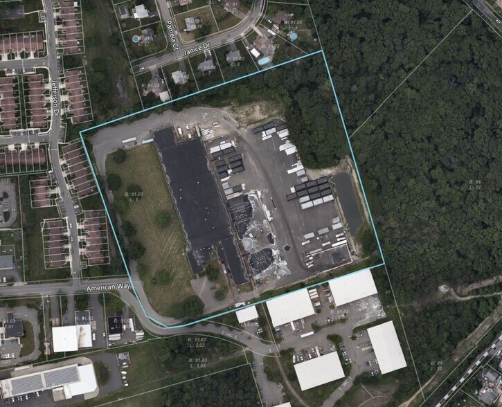 4 American Way, Spotswood, NJ à vendre - Photo du bâtiment - Image 2 de 9