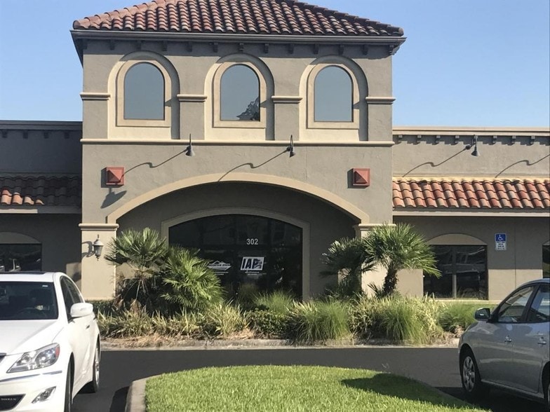 1720 SE 16th Ave, Ocala, FL for lease - Building Photo - Image 2 of 3