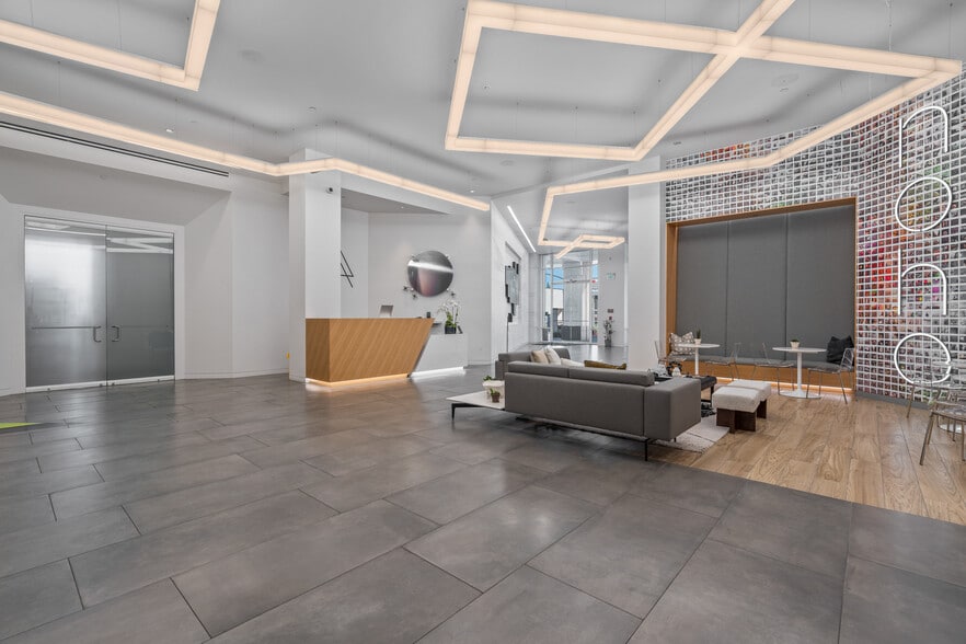 5200 Lankershim Blvd, North Hollywood, CA for lease - Interior Photo - Image 3 of 10