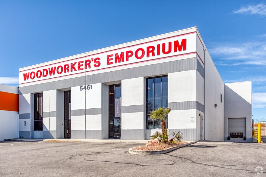 5461 Arville St, Las Vegas, NV for lease - Primary Photo - Image 1 of 35