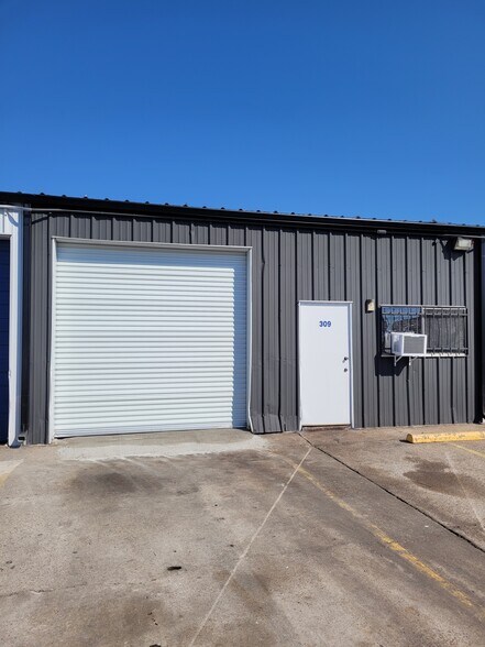 11450 Bissonnet St, Houston, TX à louer - Photo du bâtiment - Image 3 de 19