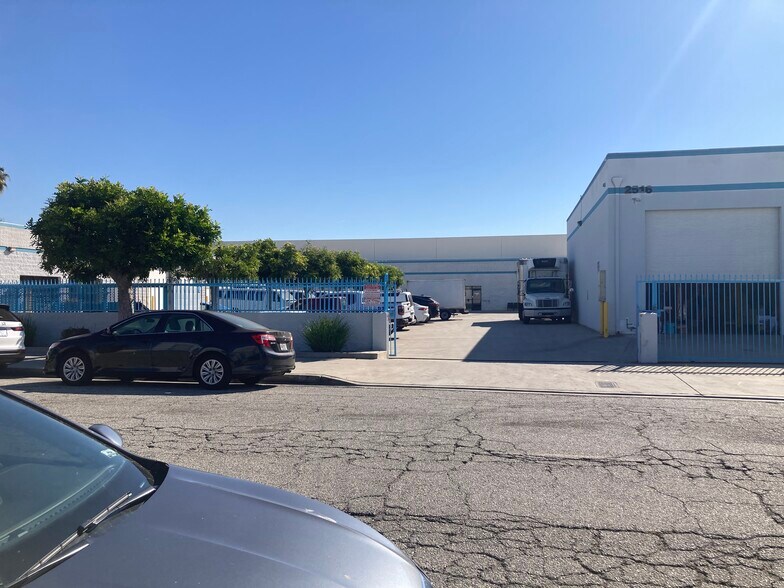2515 Troy Ave, South El Monte, CA à louer - Photo du bâtiment - Image 3 de 15