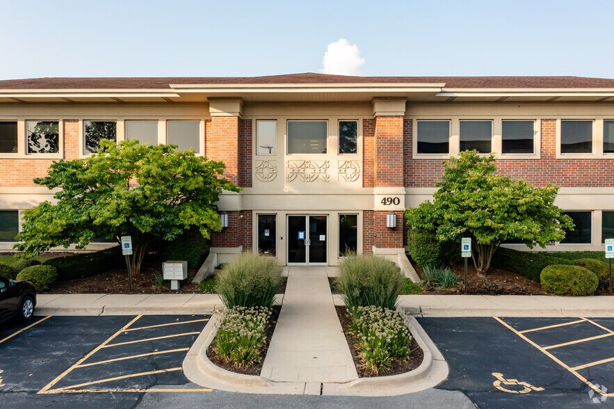 450-480 E Roosevelt Rd, West Chicago, IL à louer - Photo du bâtiment - Image 1 de 9