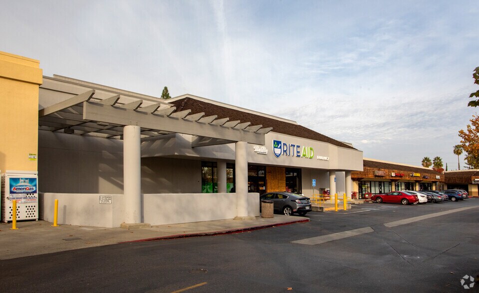 6065-6109 Meridian Ave, San Jose, CA à louer - Photo du bâtiment - Image 1 de 7