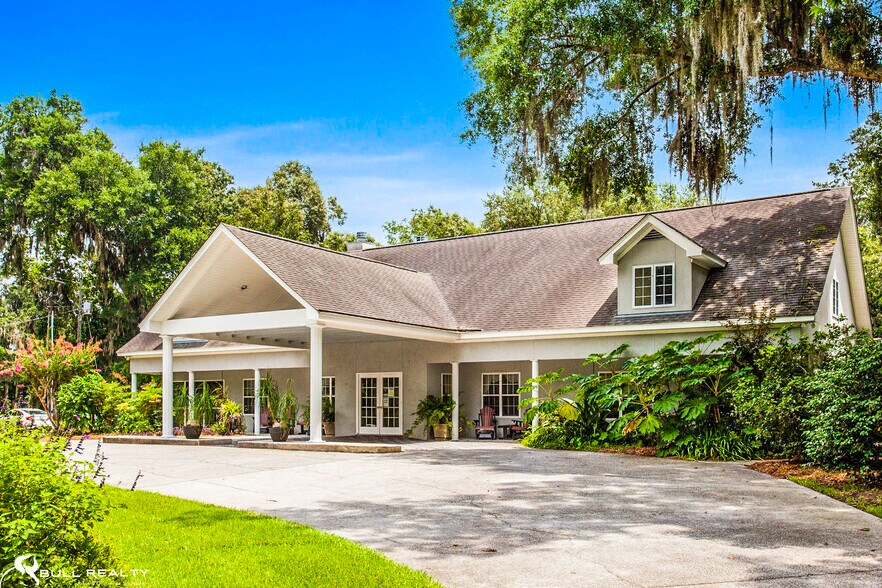 8510 Whitefield Ave, Savannah, GA à vendre - Photo du bâtiment - Image 3 de 17