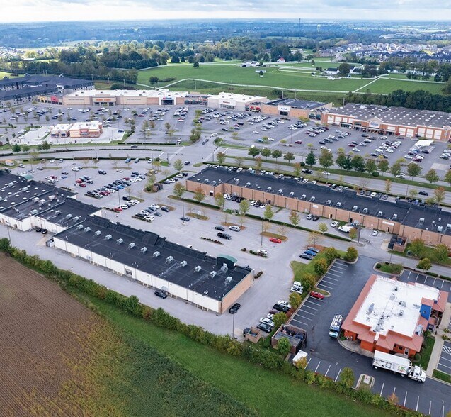 231-267 E Brannon Rd, Nicholasville, KY à louer - Photo du bâtiment - Image 3 de 4