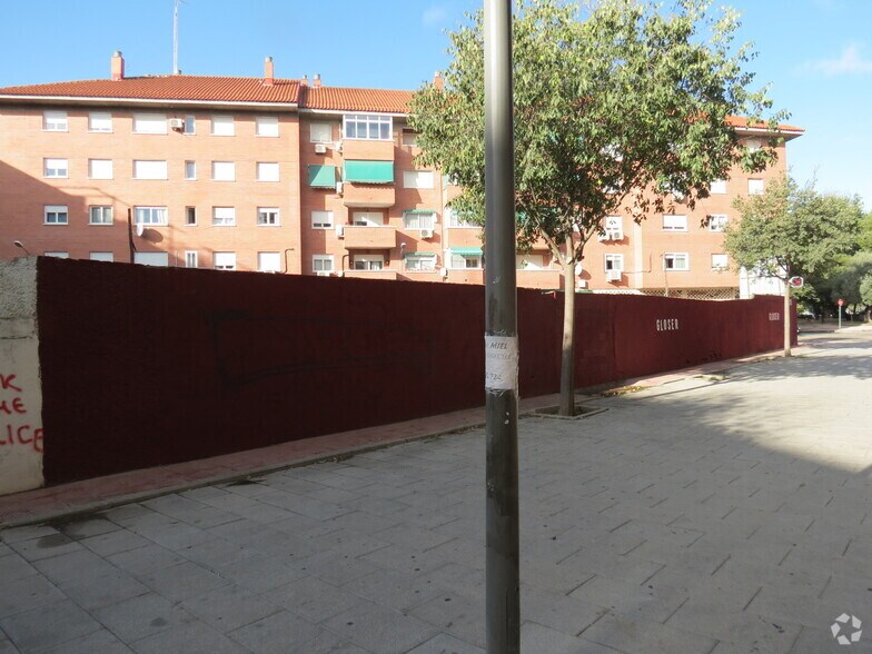 Calle Apostol Santiago, 4, Valdemoro, Madrid à vendre - Photo du bâtiment - Image 3 de 5