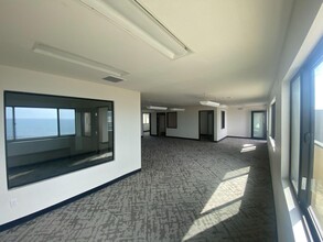 930 Prospect St, La Jolla, CA for lease Interior Photo- Image 2 of 3
