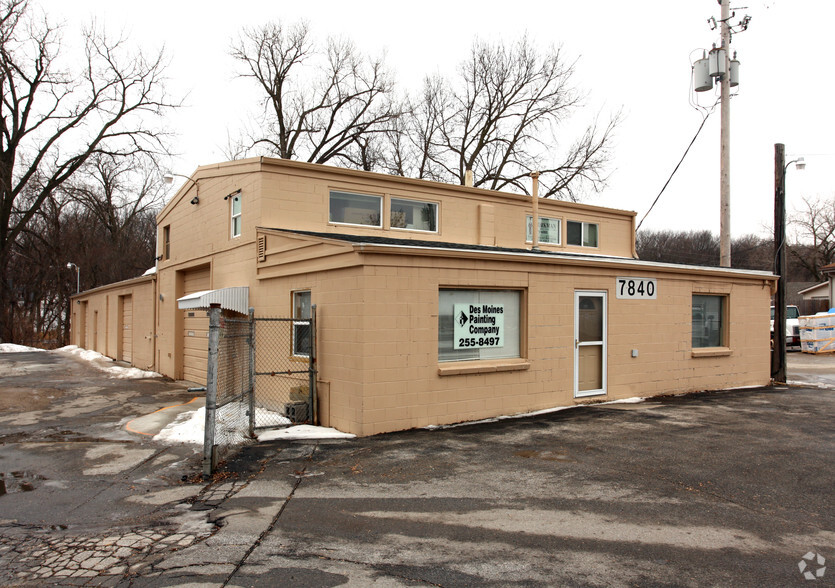 7840 University Blvd, Clive, IA for sale - Primary Photo - Image 1 of 1