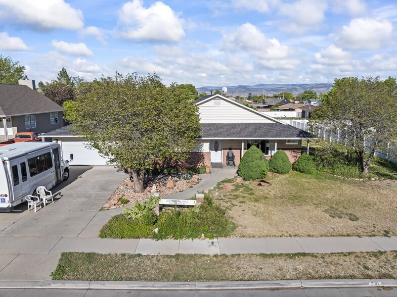 535-540 N 600 W, Richfield, UT à vendre - Photo du bâtiment - Image 2 de 14