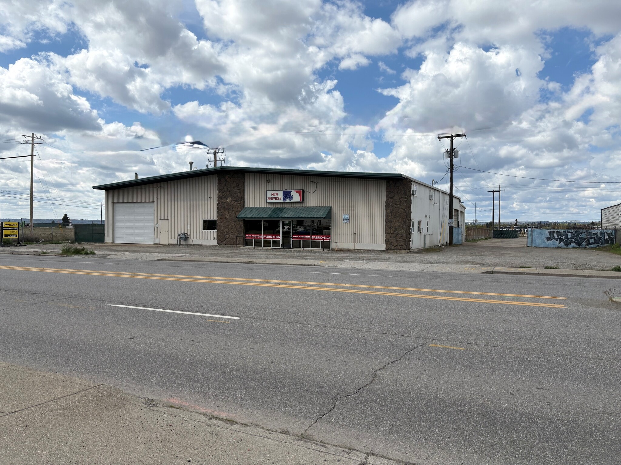 3335 E Trent Ave, Spokane, WA for lease Primary Photo- Image 1 of 17
