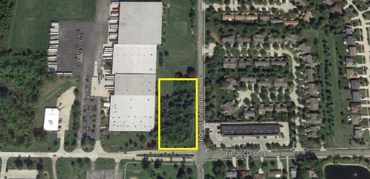 1 Drake Rd, Strongsville, OH for sale - Primary Photo - Image 1 of 2