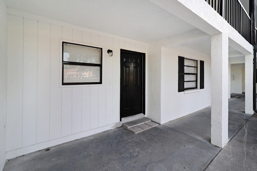 7786 62nd St N, Pinellas Park, FL à vendre - Photo du bâtiment - Image 3 de 63