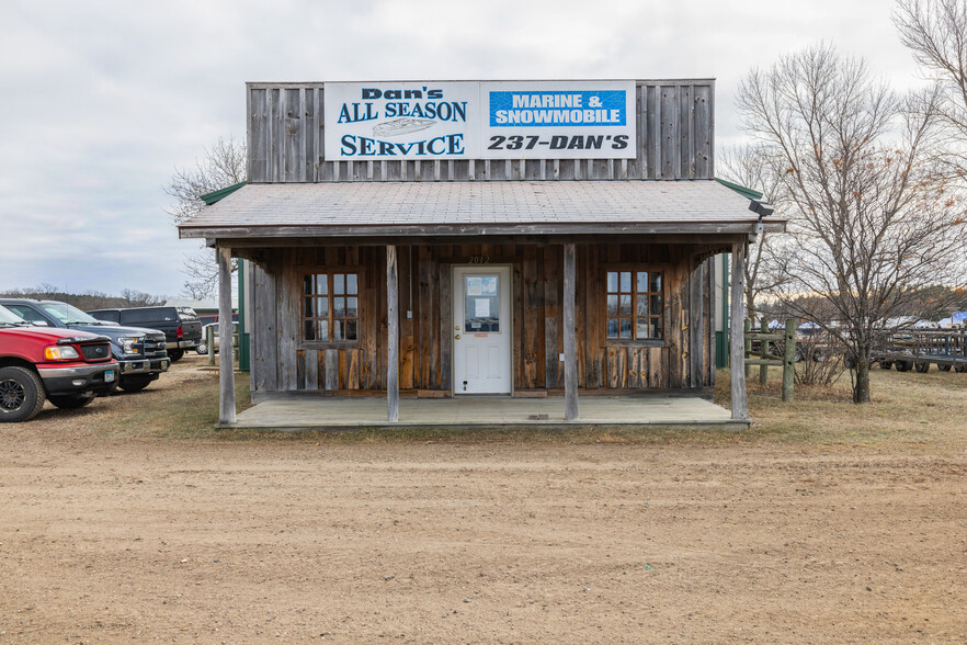 2012 Park Ave S, Park Rapids, MN à vendre - Photo du bâtiment - Image 2 de 25