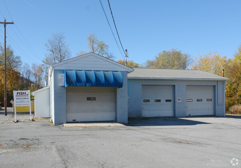 2710 Brook St, Duboistown, PA à vendre - Photo principale - Image 1 de 3