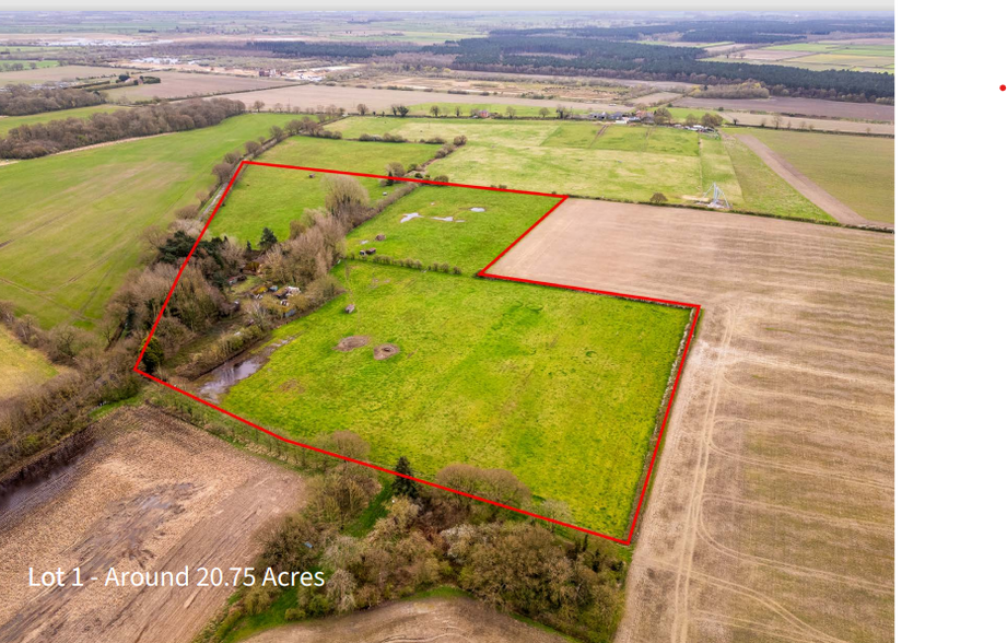 Folly Ln, Lincoln à vendre - Photo principale - Image 1 de 1