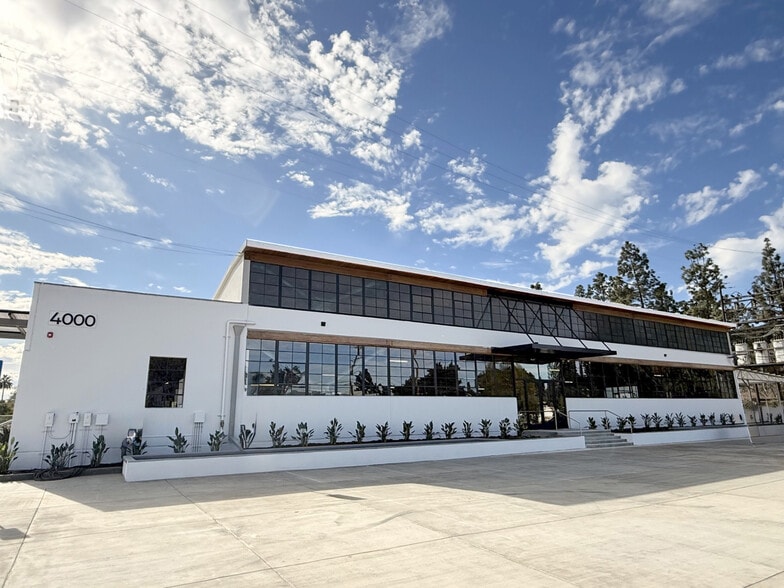 4000-4010 Chevy Chase Dr, Los Angeles, CA for lease - Building Photo - Image 3 of 16