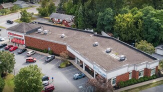 Plus de détails pour 5 Main St, Queensbury, NY - Commerce de détail à vendre