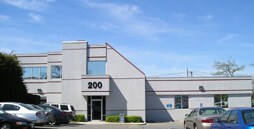 200 Boundary Ave, Massapequa, NY à louer - Photo du bâtiment - Image 2 de 27