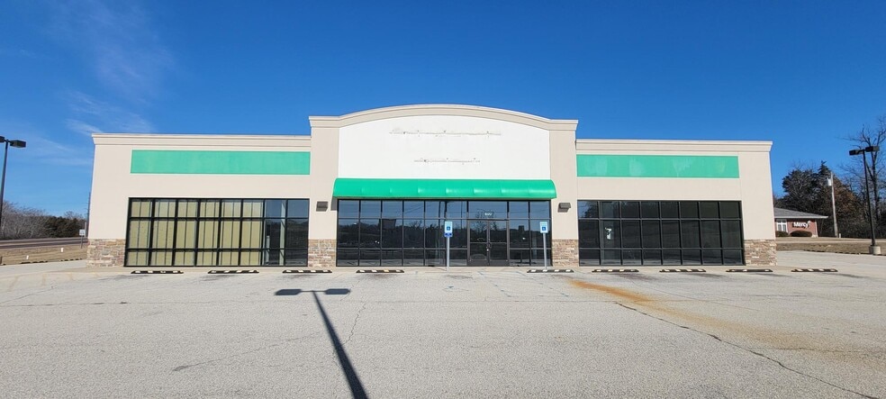 440 Highway 28, Owensville, MO for lease - Building Photo - Image 2 of 5
