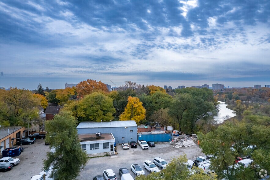 16 Wilby Cres, Toronto, ON for sale - Primary Photo - Image 1 of 1