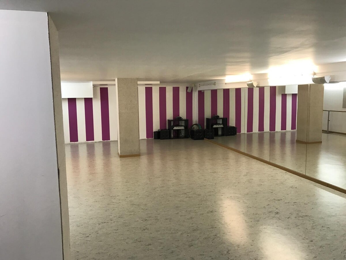 Cornellà de Llobregat, BAR 08940 - Unit 1 -  - Interior Photo - Image 2 of 3