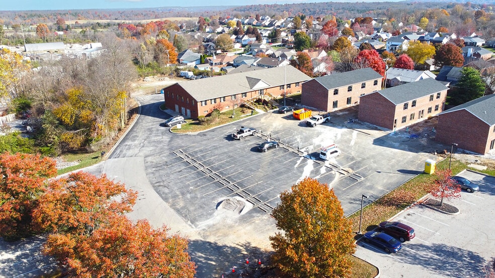 111 Saint James Ct, Frankfort, KY for lease - Aerial - Image 3 of 5