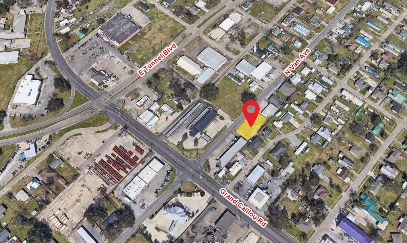 116 N Van Ave, Houma, LA for lease Primary Photo- Image 1 of 3