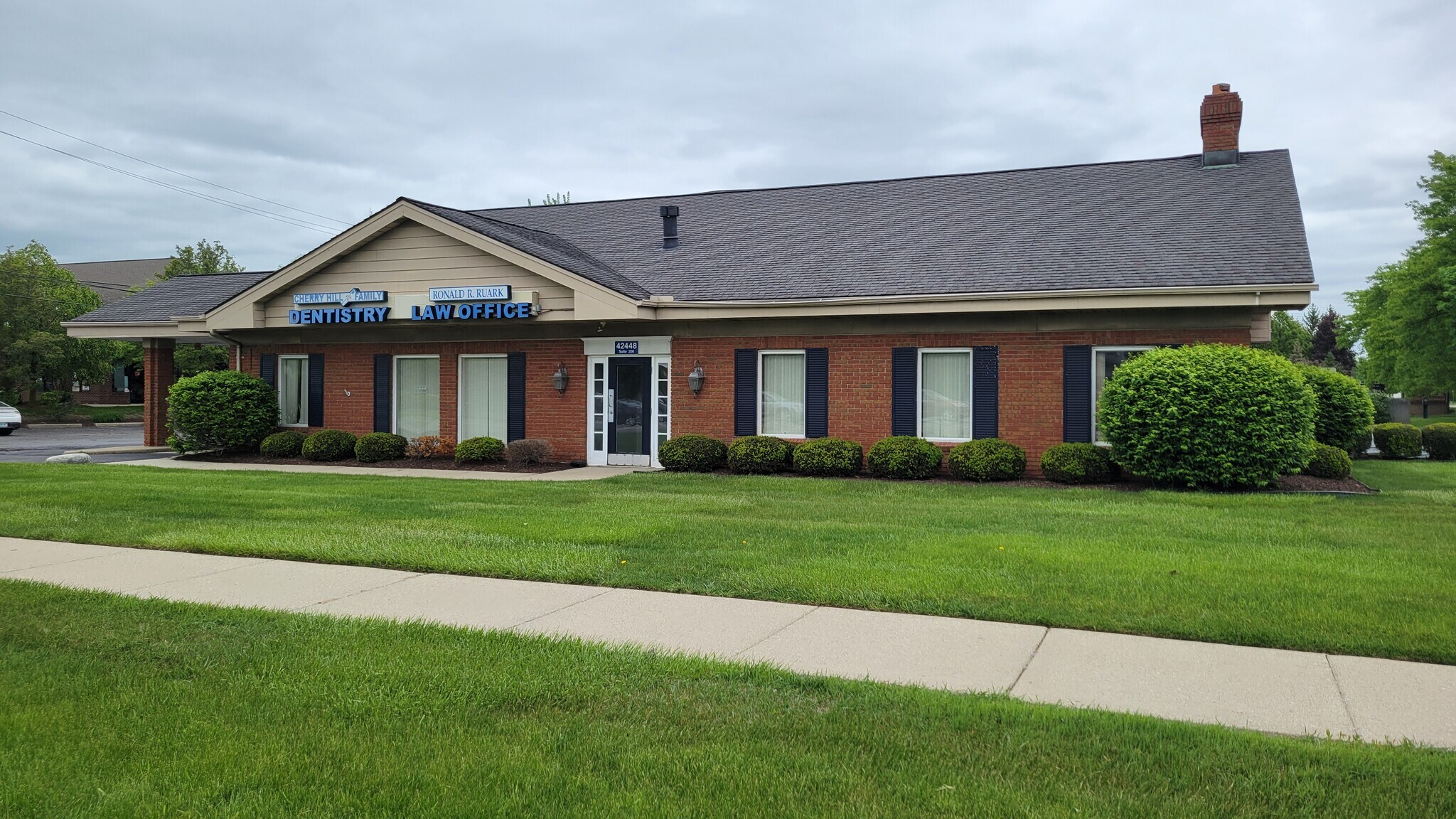42448 Cherry Hill Rd, Canton Township, MI for lease Building Photo- Image 1 of 15