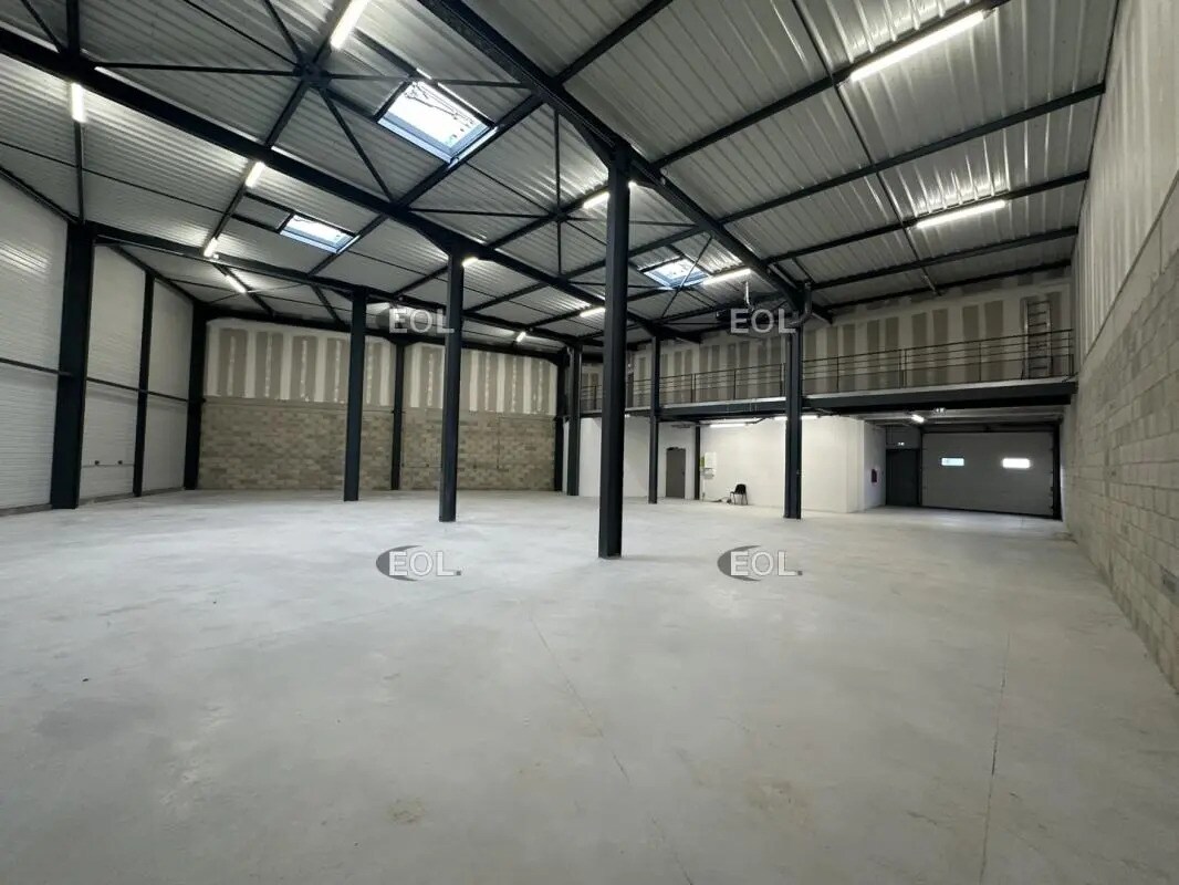 Flex dans Aubagne à louer Photo du bâtiment- Image 1 de 13