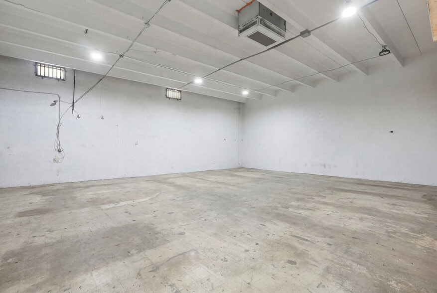 1800 N Dixie Hwy, Hollywood, FL for sale - Building Photo - Image 1 of 10