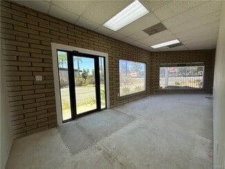 Plus de détails pour 4943 La Sierra Ave, Riverside, CA - Commerce de détail à louer