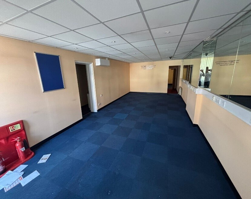 59-61 Nutfield Rd, Merstham à louer Photo intérieure- Image 1 de 3