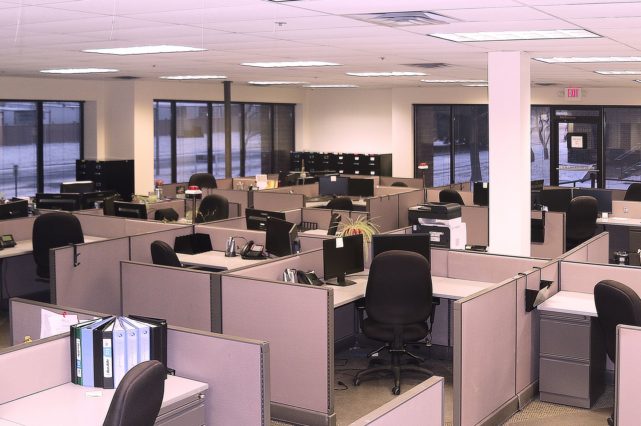 1301 Corporate Center Dr, Eagan, MN for lease Primary Photo- Image 1 of 6