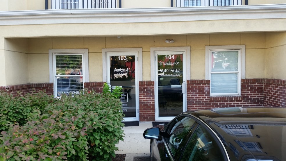 160 Durham Ave, Metuchen, NJ for lease - Building Photo - Image 3 of 18