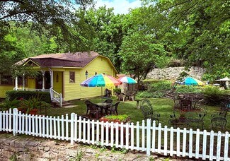 Plus de détails pour 273 N Main St, Eureka Springs, AR - Commerce de détail à vendre