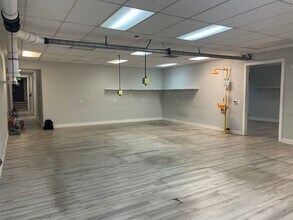 877-881 Federal Blvd, Denver, CO for lease Interior Photo- Image 1 of 6