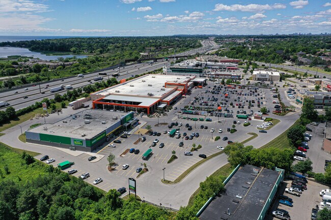 Plus de détails pour 1105 Kingston Rd, Pickering, ON - Bureau, Commerce de détail à louer