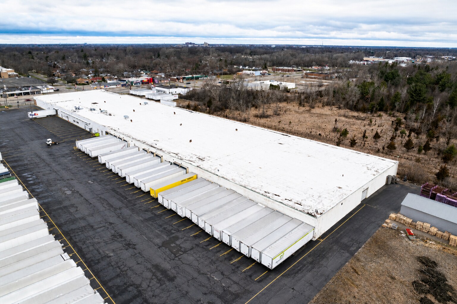 3301 S Dort Hwy, Flint, MI for lease Primary Photo- Image 1 of 7